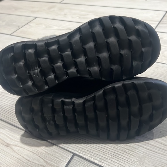 SKECHERS ON-THE-GO JOY SAVVY BOOT - Picture 9 of 11